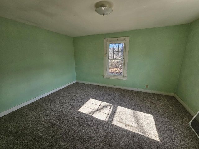 3793 SMITH MOUNTAIN LAKE PKWY, Huddleston, VA 24104