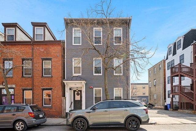 51 Havre St 3, Boston, MA 02128