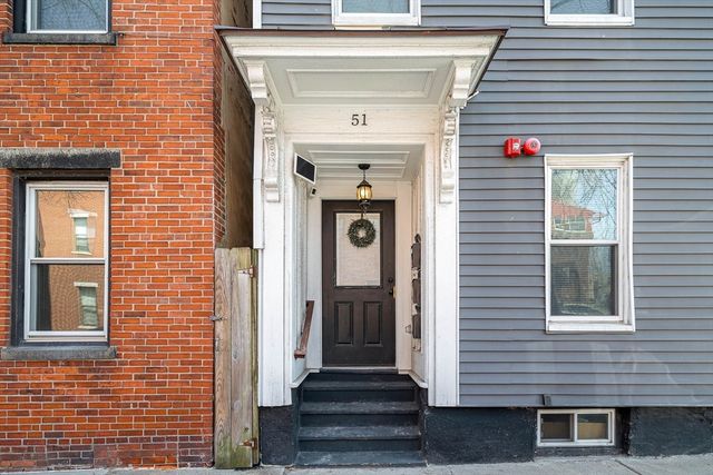 51 Havre St 3, Boston, MA 02128