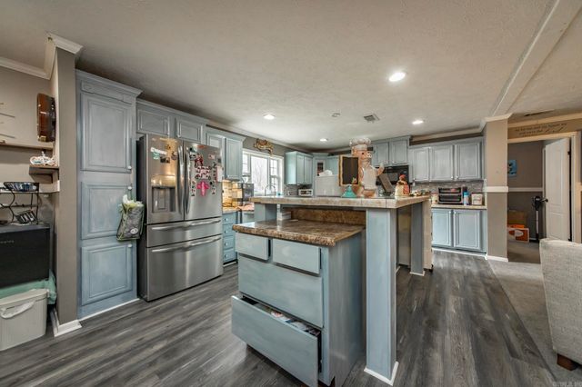 6118 Gribble Road, Jacksonville, AR 72076