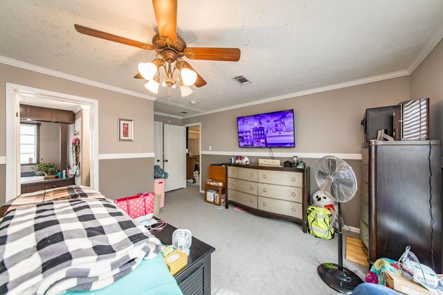 6118 Gribble Road, Jacksonville, AR 72076