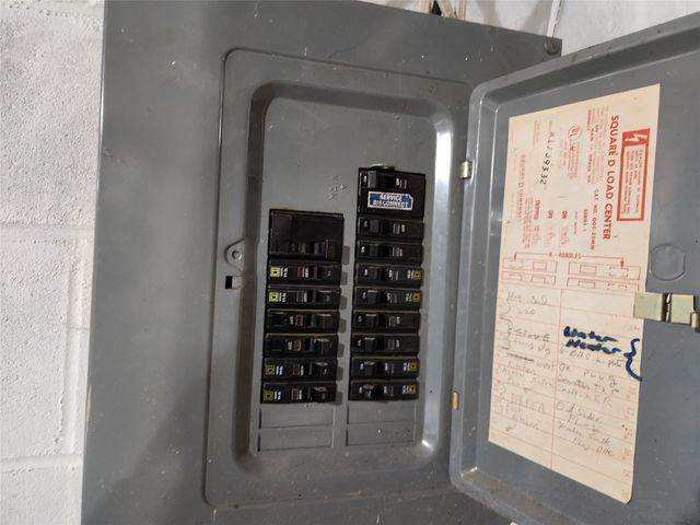 918 W Washington Street, Knoxville, IA 50138