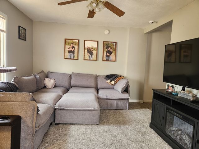 918 W Washington Street, Knoxville, IA 50138