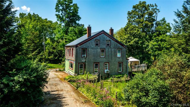 35 Benton Road, Wassaic, NY 12592