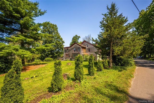 35 Benton Road, Wassaic, NY 12592