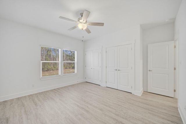 139 Date Palm Lane, Freeport, FL 32439