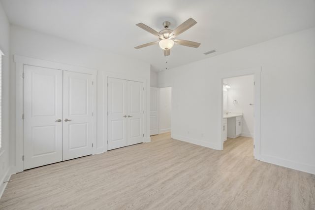 139 Date Palm Lane, Freeport, FL 32439