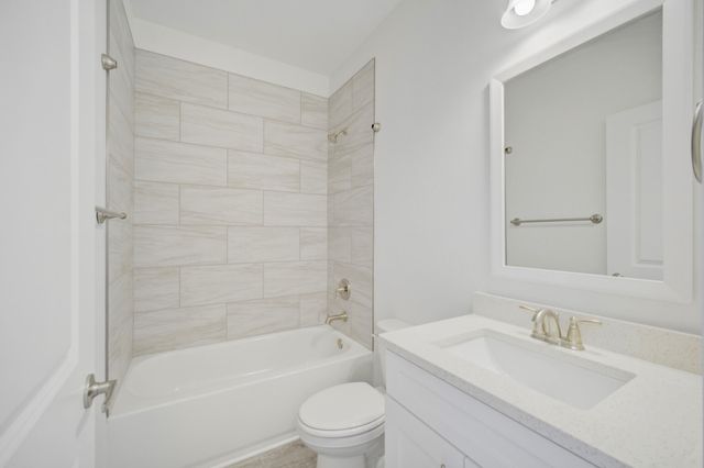 139 Date Palm Lane, Freeport, FL 32439