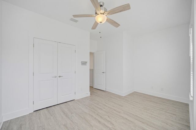 139 Date Palm Lane, Freeport, FL 32439