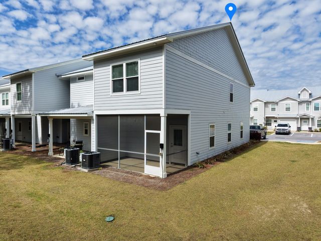139 Date Palm Lane, Freeport, FL 32439