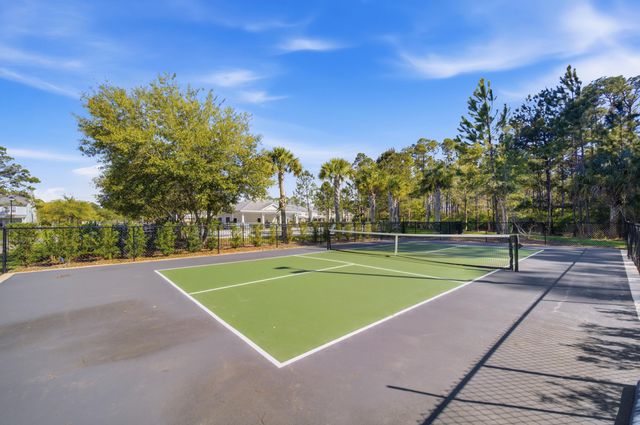 139 Date Palm Lane, Freeport, FL 32439