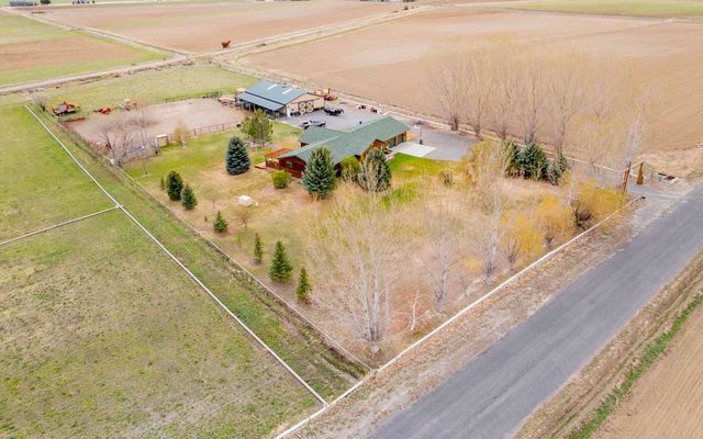 372 Lane 8, Powell, WY 82435