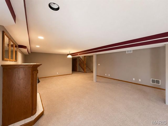 1603 Ronny Dr, De Soto, MO 63020