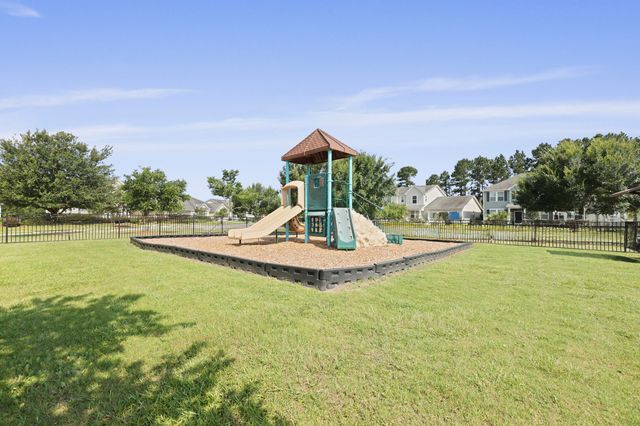 505 Spanish Wells Road, Summerville, SC 29486