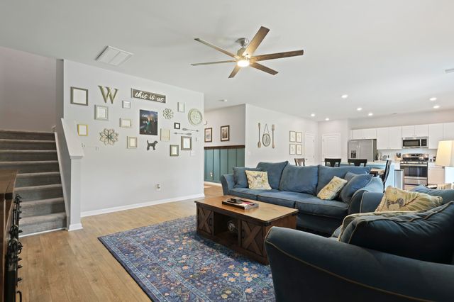 505 Spanish Wells Road, Summerville, SC 29486