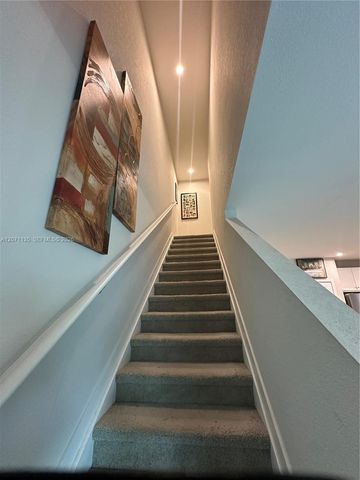 384 NW 11th Avenue 384, Florida City, FL 33034