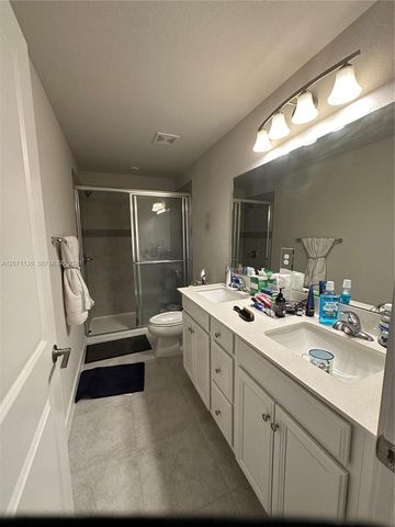 384 NW 11th Avenue 384, Florida City, FL 33034