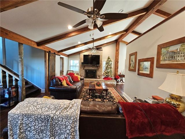 112 DEER CREEK Drive West, Pineville, LA 71360