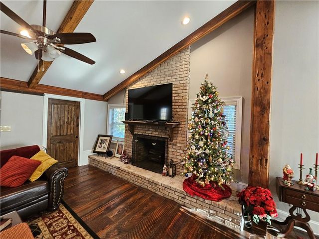 112 DEER CREEK Drive West, Pineville, LA 71360