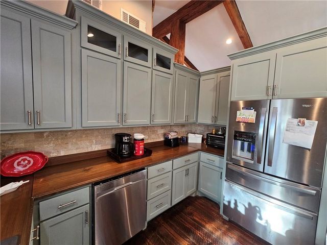 112 DEER CREEK Drive West, Pineville, LA 71360