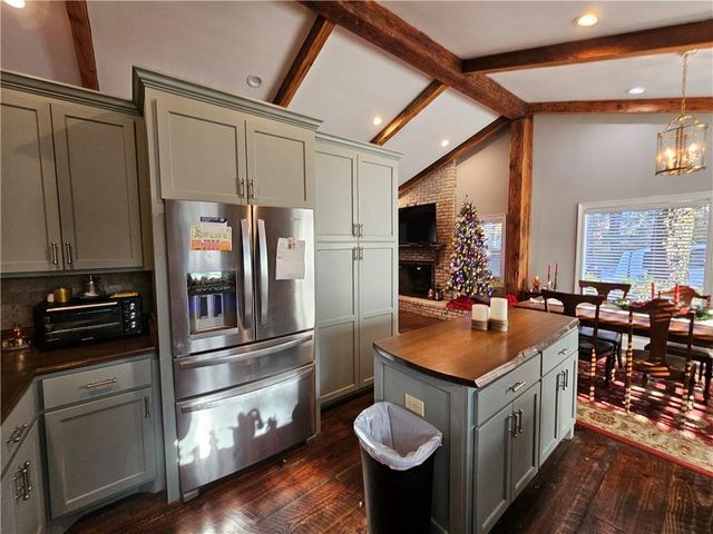 112 DEER CREEK Drive West, Pineville, LA 71360