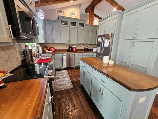 112 DEER CREEK Drive West, Pineville, LA 71360