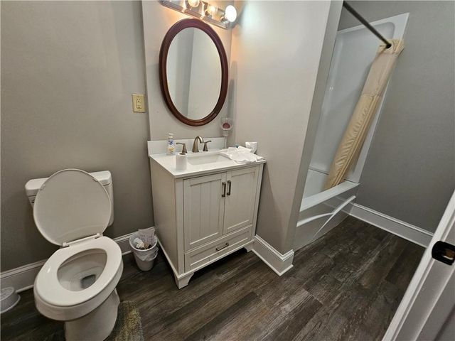 112 DEER CREEK Drive West, Pineville, LA 71360