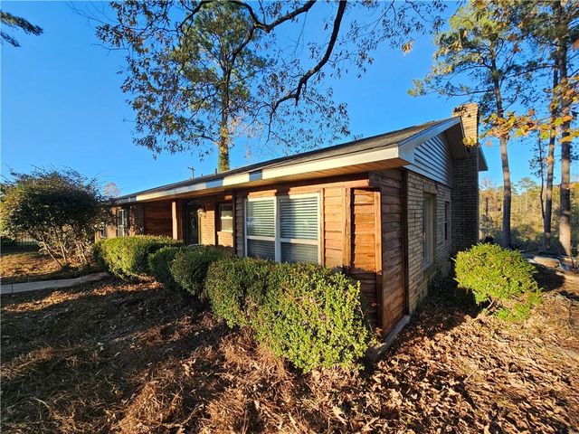 112 DEER CREEK Drive West, Pineville, LA 71360