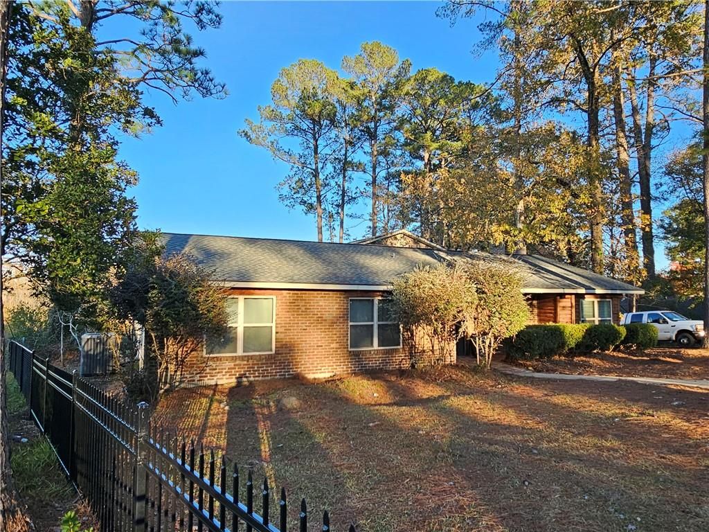 112 DEER CREEK Drive West, Pineville, LA 71360