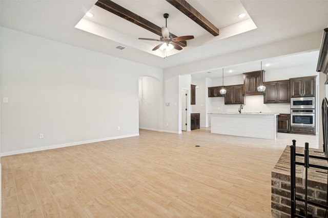 1013 Finney Drive, Weatherford, TX 76085