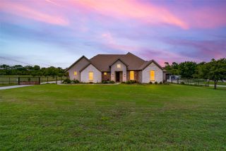 1013 Finney Drive, Weatherford, TX 76085