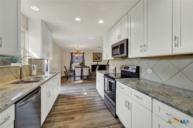 2106 Stonehaven Road, San Marcos, TX 78666