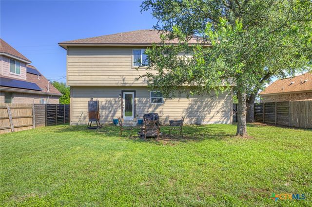 2106 Stonehaven Road, San Marcos, TX 78666