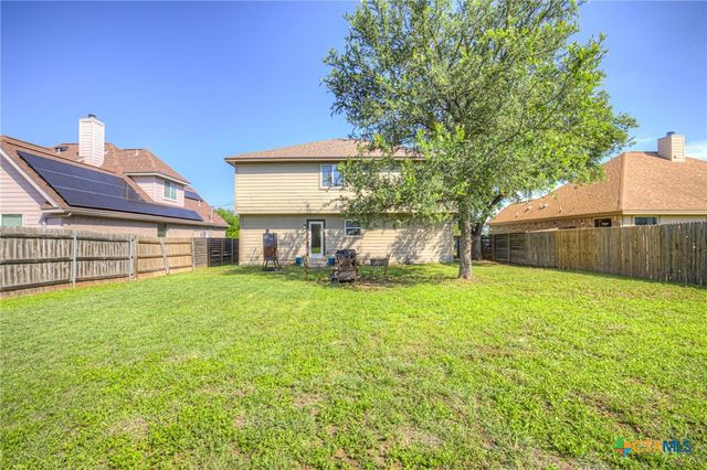2106 Stonehaven Road, San Marcos, TX 78666