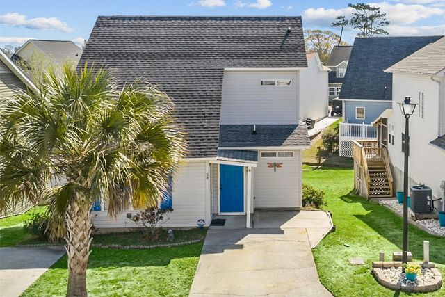 829 9th Ave. S, North Myrtle Beach, SC 29582