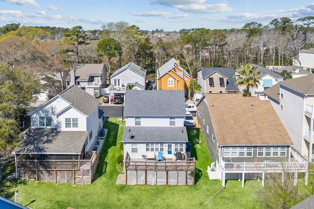 829 9th Ave. S, North Myrtle Beach, SC 29582