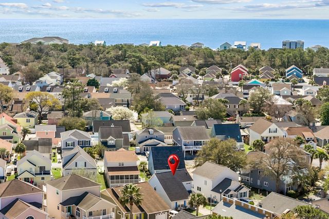 829 9th Ave. S, North Myrtle Beach, SC 29582