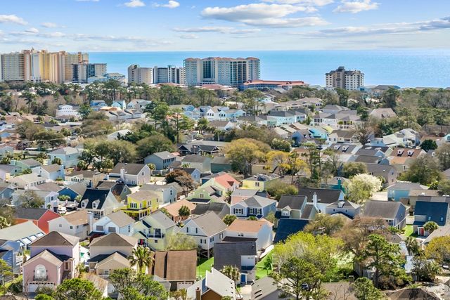 829 9th Ave. S, North Myrtle Beach, SC 29582