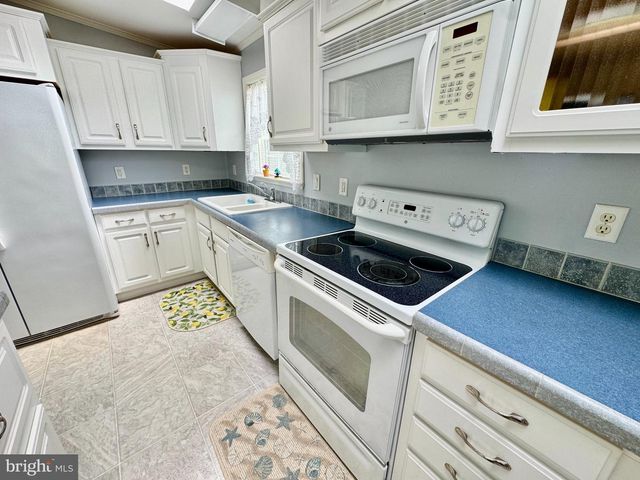 37812 SWANN DR, Selbyville, DE 19975