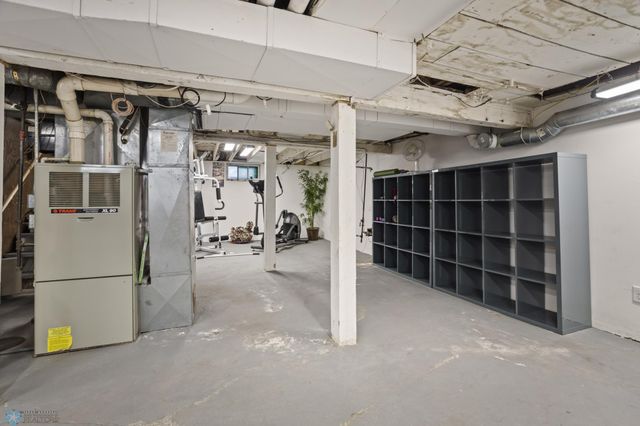 1124 5th Avenue S, Fargo, ND 58103