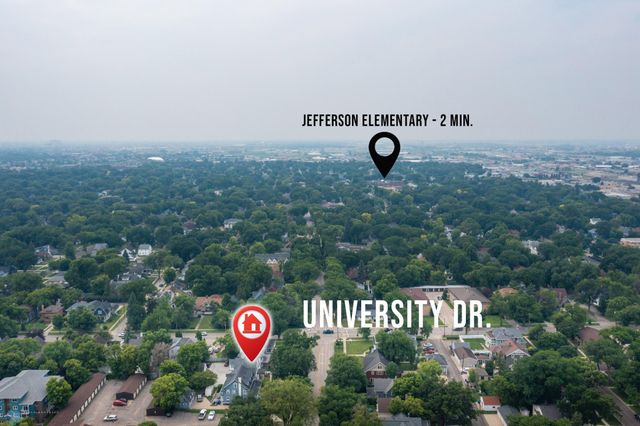 1124 5th Avenue S, Fargo, ND 58103