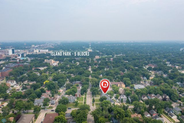 1124 5th Avenue S, Fargo, ND 58103