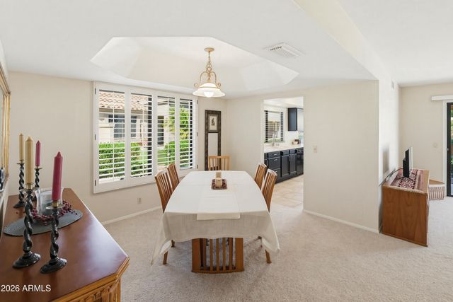 9322 W TOPEKA Drive, Peoria, AZ 85382