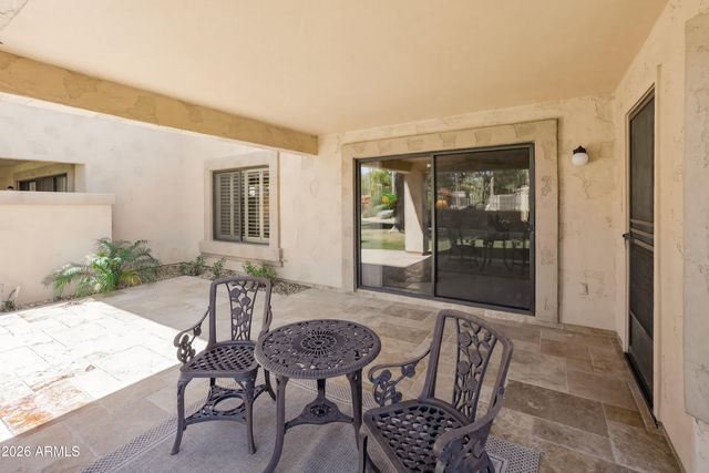 9322 W TOPEKA Drive, Peoria, AZ 85382