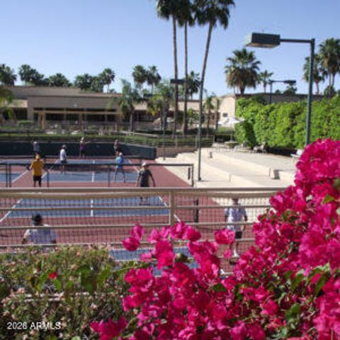 9322 W TOPEKA Drive, Peoria, AZ 85382