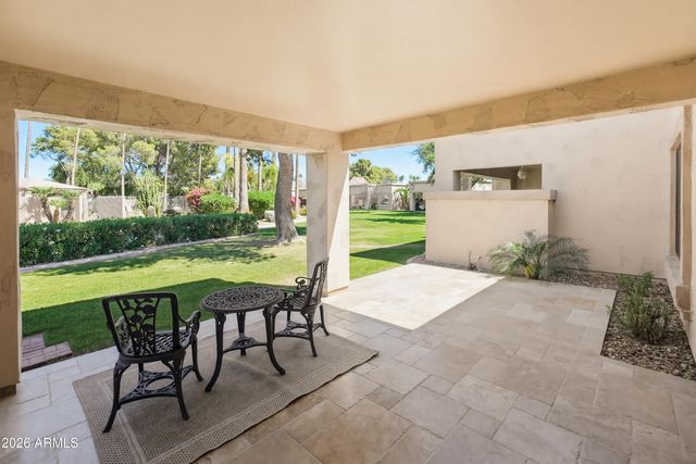 9322 W TOPEKA Drive, Peoria, AZ 85382