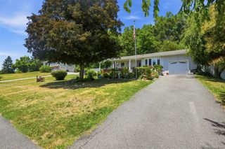 31 Park Hill Drive, Hopewell Junction, NY 12533