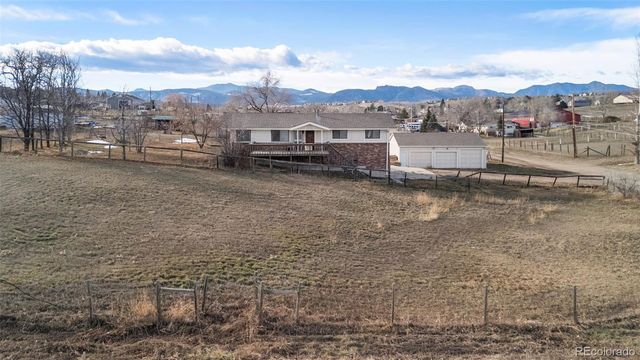 16030 W 75th Place, Arvada, CO 80007