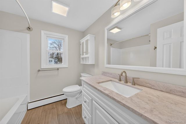 23 Bridle Path, Newburgh, NY 12550