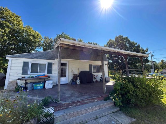 269 South Road, Kensington, NH 03833